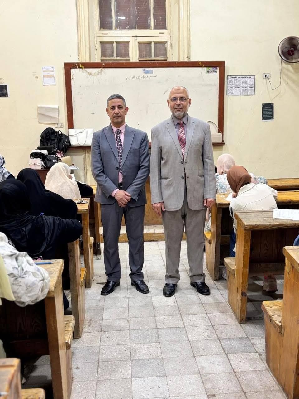 جانب من أعمال الامتحانات