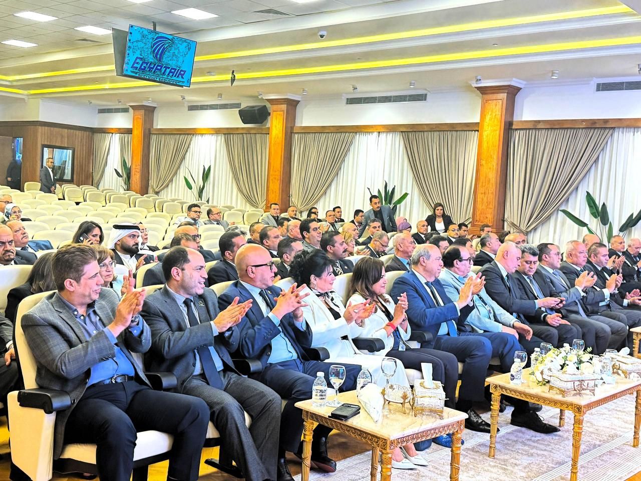 3225ebeb64.jpg