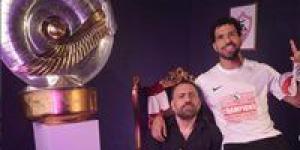 المهدي سليمان يحتفل بدرع الدوري برسالة نارية: الزمالك لا يعترف إلا بالنهاية -  أقرأ 24