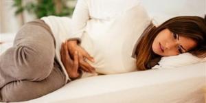 ما حكم ترك المرأة طواف الوداع لعذر الحيض؟.. دار الإفتاء تجيب - أقرأ 24