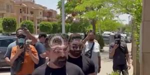 في جنازة هادئة.. فادي وشادي خفاجة يودعان سهام جلال وسط غياب لافت لنجوم الفن -  أقرأ 24