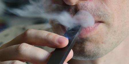 في اليوم العالمي للامتناع عن التدخين.. هل تكفى بدائل النيكوتين وحدها للإقلاع؟ - أقرأ 24