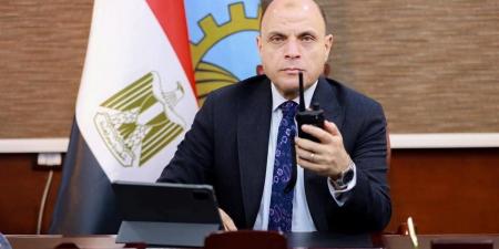 من أرضٍ ظلت حبيسة التشوينات لسنوات.. محافظ الغربية يعيد الحياة إلى 11 فدانًا بقطور - أقرأ 24