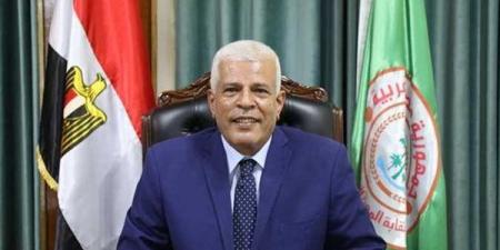 نقيب الزراعيين: السياحة البيئية المرتبطة بزراعة المانجروف توازي 200 مليون دولار سنويًا - أقرأ 24