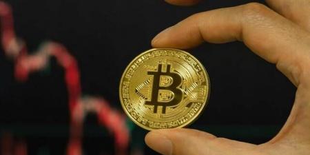 بيتكوين تهبط إلى 70 ألف دولار - أقرأ 24