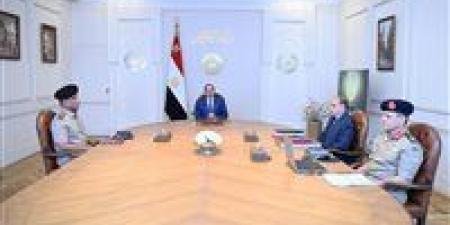 عاجل.. الرئيس السيسي يجتمع مع وزير الدفاع والإنتاج الحربي - أقرأ 24