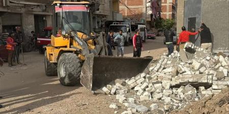 حي ثالث الإسماعيلية يوقف أعمال بناء مخالف بمنطقة أرض الجمعيات - أقرأ 24