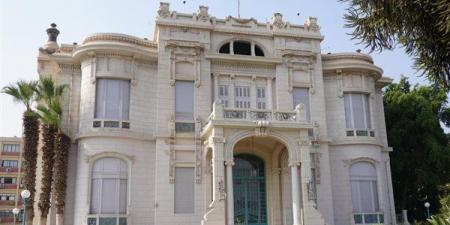 جامعة عين شمس تتبرأ من طبيب القلب المزيف.. وتشكر الداخلية ( ما القصة؟) - أقرأ 24
