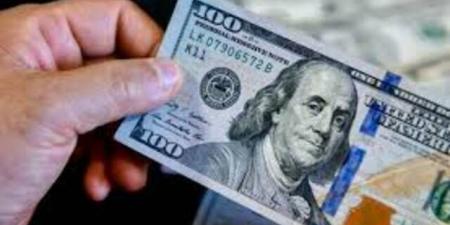الدولار يتمسك بأعلى مستوياته مع تصاعد التوترات وضعف شهية المخاطرة - أقرأ 24