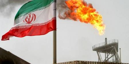 انخفاض صادرات إيران النفطية إلى أدنى مستوياتها منذ ست سنوات - أقرأ 24