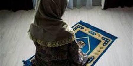 رَبَّنَا لَا تُزِغْ قُلُوبَنَا بَعْدَ إِذْ هَدَيْتَنَا.. دعاء الفجر اليوم الجمعة - أقرأ 24