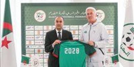 تجديد عقد السويسري بيتكوفيتش مدرب منتخب الجزائر لمدة عامين قادمين - أقرأ 24