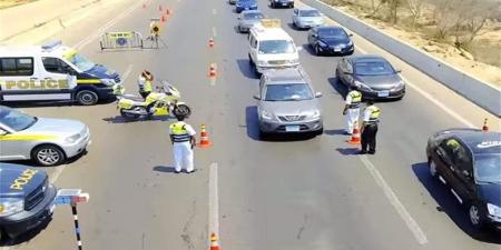 حملات مرورية مكثفة على مدار الساعة لضبط المخالفات ومنع الحوادث - أقرأ 24