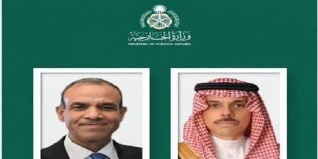 وزير الخارجية يبحث هاتفياً مع نظيره المصري التطورات في المنطقة - أقرأ 24