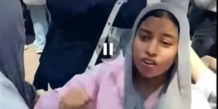 بالمزمار والرقص.. طلاب الشهادة الإعدادية ببورسعيد يحتفلون بانتهاء الامتحانات (فيديو) - أقرأ 24