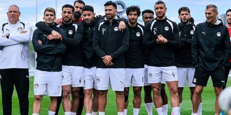محاضرة خاصة للاعبي منتخب مصر لشرح قوانين التحكيم الجديدة قبل كأس العالم 2026 -  أقرأ 24