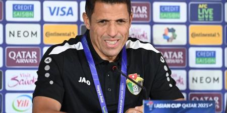 محمد عبدالجليل: حسين عموتة صفقة خارج الصندوق للأهلي.. وحسام البدري أفضل منه - أقرأ 24