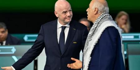 تأشيرة الدخول تؤجل وصول جبريل الرجوب رئيس الاتحاد الفلسطيني لكرة القدم إلى أمريكا خلال كأس العالم - أقرأ 24