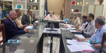 اجتماع موسع بقيادات التعليم في السويس لمتابعة ترتيبات امتحانات الثانوية العامة 2026 - أقرأ 24