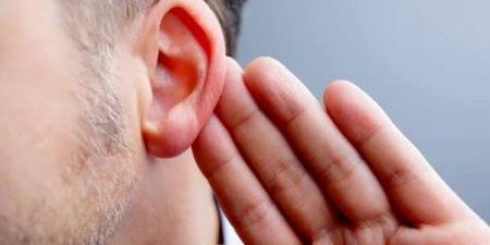 خبراء يحذرون.. طنين الأذن قد يكون إنذارًا مبكرًا لفقدان حاسة السمع - أقرأ 24