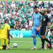 يايا سيتولي لاعب منتخب جنوب أفريقيا يدخل تاريخ كأس العالم من الباب الأصعب بعد ليلة كارثية أمام المكسيك -  أقرأ 24