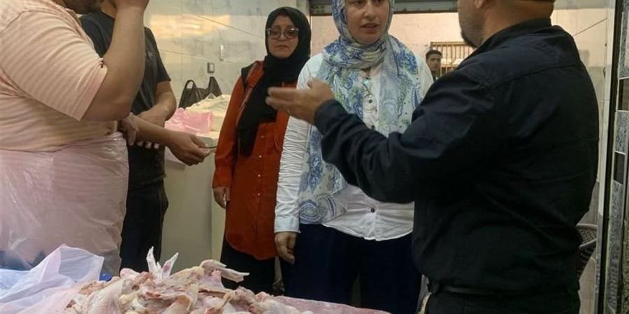 حملات رقابية مكبرة تضبط لحوم ومواد غذائية في نجع حمادي بقنا - أقرأ 24
