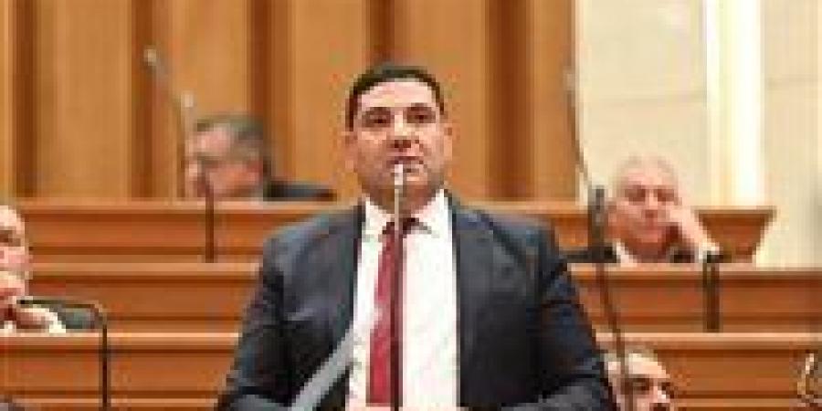 أحمد عبد المجيد: حملات إزالة الإشغالات بالإسكندرية خطوة مهمة لاستعادة الانضباط وتحقيق السيولة المرورية بالشوارع -  أقرأ 24