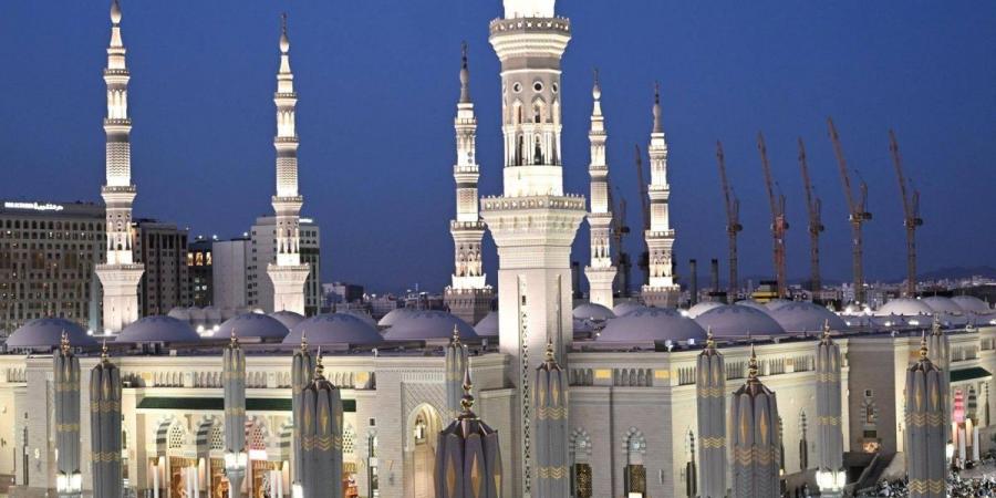 حجاج بيت الله الحرام يشيدون بالخدمات المقدمة لهم في المدينة المنورة