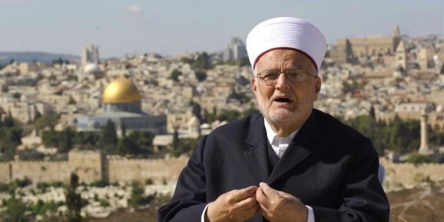 الشيخ عكرمة صبري يحذر من قانون إسرائيلي لمنع الأذان بالأقصى - أقرأ 24