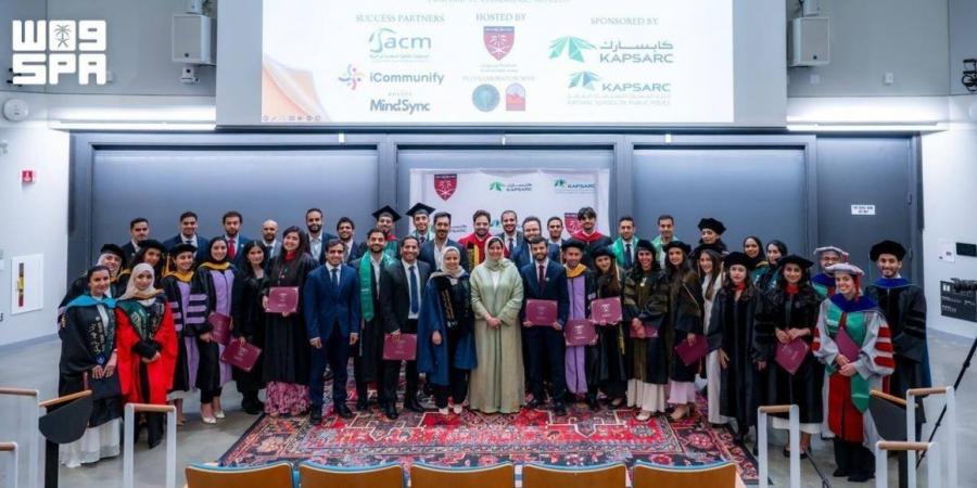 هارفارد تشهد تخريج 70 سعوديا وسعودية من جامعات النخبة والتميز