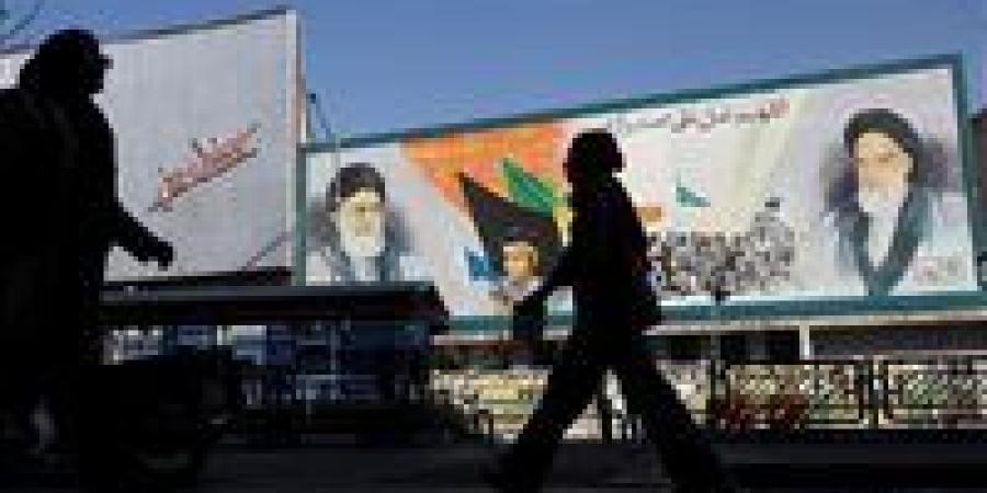 الفقر يلتهم الطبقة الوسطى.. مظاهر البؤس تمتد من طهران إلى كافة أنحاء إيران -  أقرأ 24