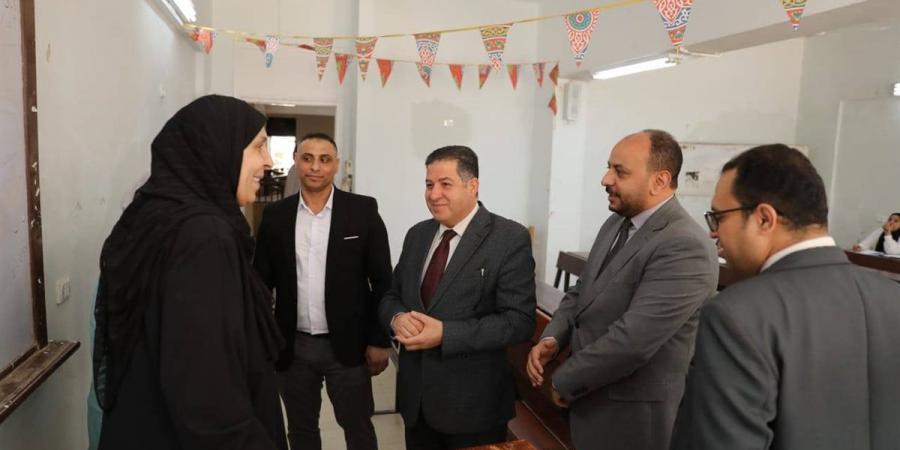 خلال جولته بفرع البنات.. نائب رئيس جامعة الأزهر يشدد على عدالة التصحيح - أقرأ 24