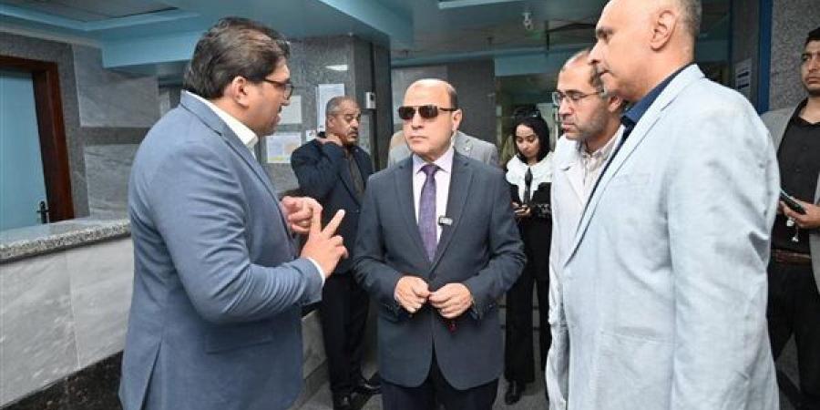 محافظ الغربية يوجّه بتوسيع خدمات الرعاية الصحية لكبار السن والأمراض المزمنة - أقرأ 24