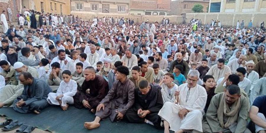 أهمية الخشوع في الصلاة وتسابيح سيدنا النبي بعد أدائها - أقرأ 24