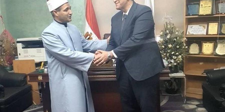 رئيس أزهر الغربية يستقبل مدير  الخدمات ورعاية الطلاب الجديد - أقرأ 24