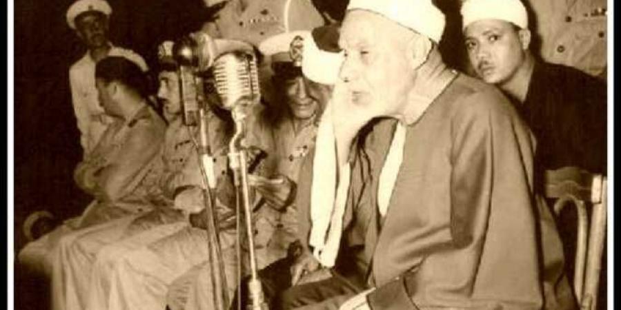 عبد الفتاح الشعشاعي.. أول من رتل القرآن بمكبرات الصوت في الحرمين - أقرأ 24