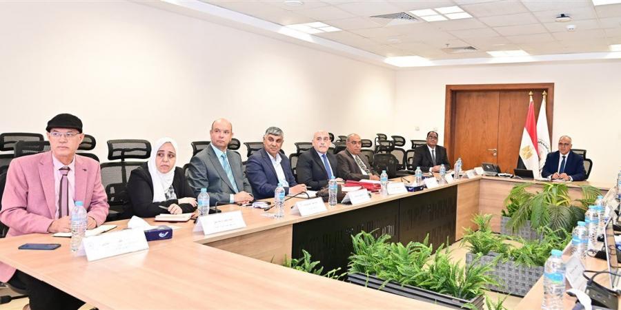 الري تناقش تطورات ظاهرة "النينيو" وتغير أنماط درجات الحرارة والأمطار والجفاف العالمي - أقرأ 24