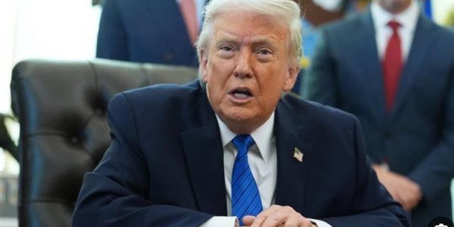 ترامب يوقع أمرا تنفيذيا يتيح للحكومة الاطلاع على نماذج الذكاء الاصطناعي - أقرأ 24