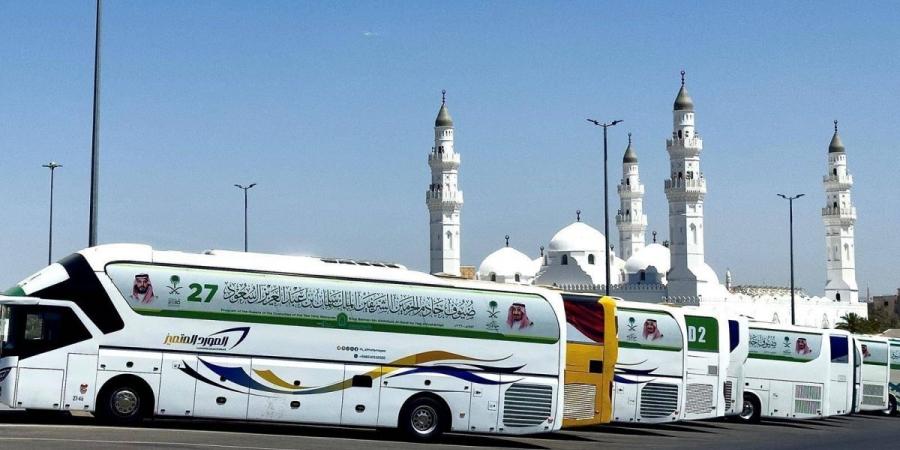ضيوف خادم الحرمين الشريفين يزورون مسجد قباء ومواقع المدينة المنورة التاريخية