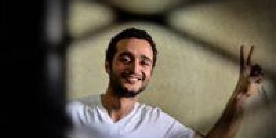 حبس أحمد دومة سنة مع الشغل والنفاذ بتهمة نشر أخبار كاذبة -  أقرأ 24