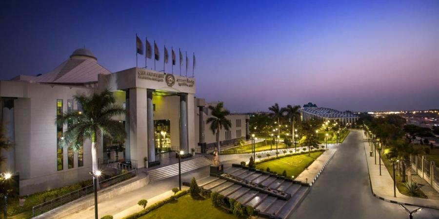 مجلس أمناء جامعة مصر للعلوم والتكنولوجيا يقرر تعيين الدكتورة إيمان أحمد عبد العزيز أمينا عاما للجامعة - أقرأ 24