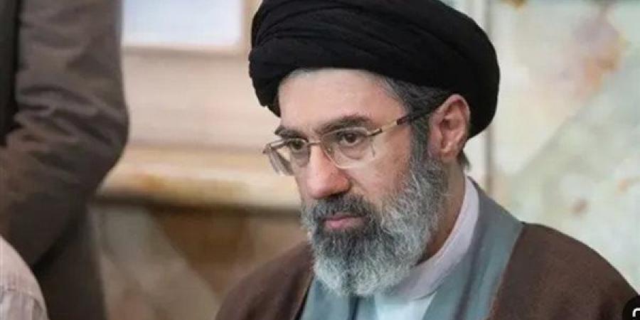 خامنئي: عدو إيران بعد هزيمته في ساحة المعركة يسعى للإضرار بصمود الشعب - أقرأ 24
