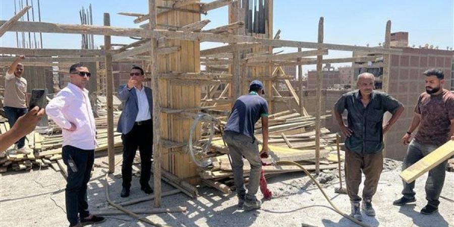 حملات مكثفة بالمنطقة الشرقية في القاهرة لمواجهة الإشغالات ومخالفات البناء - أقرأ 24