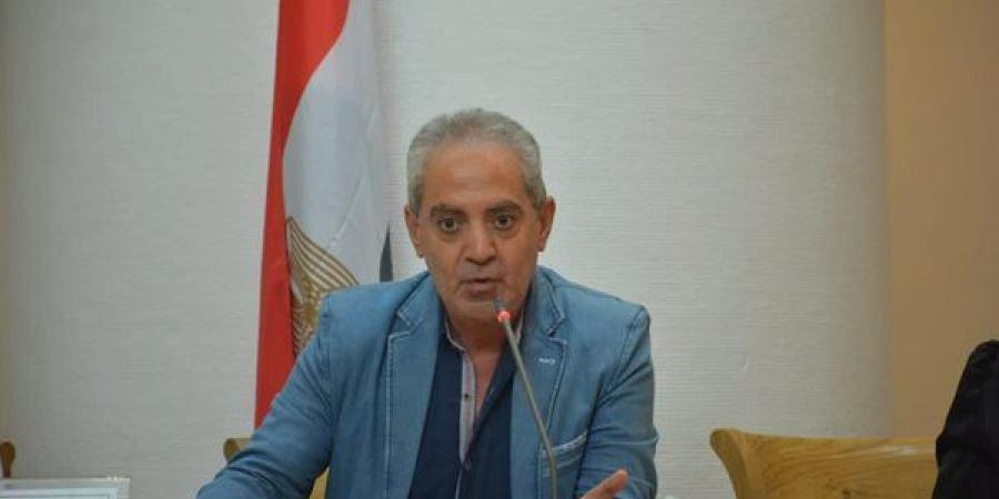 غياب المخاطبات الرسمية وازدواجية القرارات.. أباظة يفكك خيوط أزمة مهرجان الإسكندرية - أقرأ 24