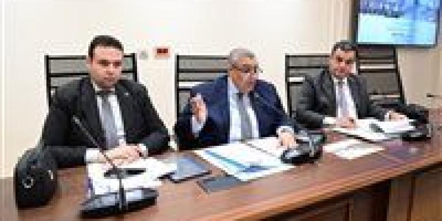 «خطة النواب» توافق على موازنة ديوان وزارة الاتصالات بـ23.3 مليار جنيه للعام المالي 2026/2027 -  أقرأ 24