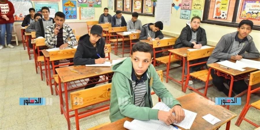 بمشاركة 2 مليون طالب.. انطلاق امتحانات الشهادة الإعدادية 2026 في مصر اليوم - أقرأ 24