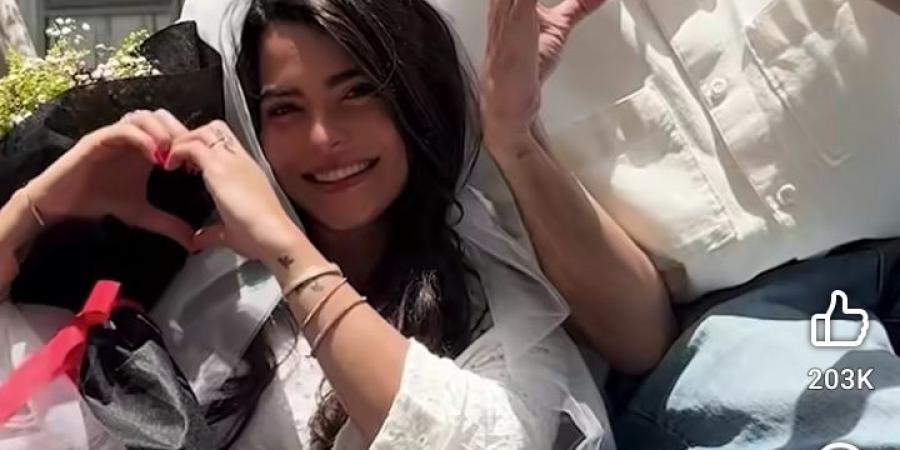 أسماء جلال تطلب الزواج منه.. أحمد رمزي يشارك فيديو طريف يجمعه بـ باسم يوسف وركين سعد -  أقرأ 24