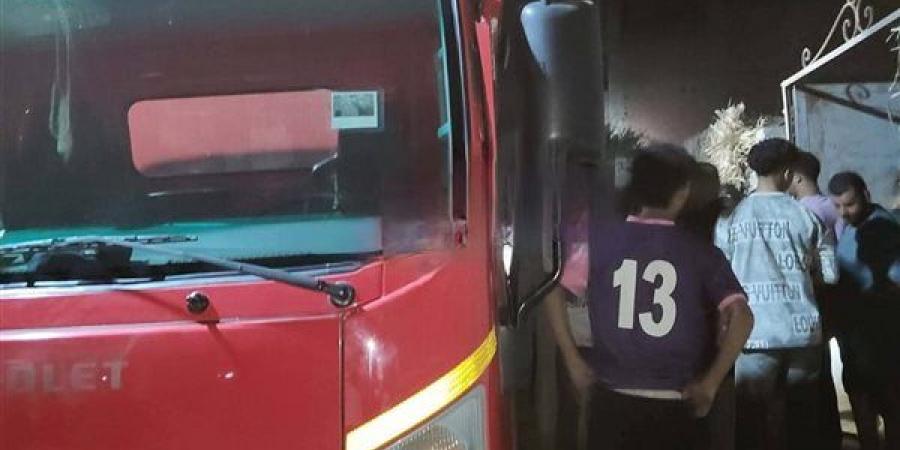 حريق بحظيرة ماشية في عزبة" أبو ناعورة" بالفيوم - أقرأ 24