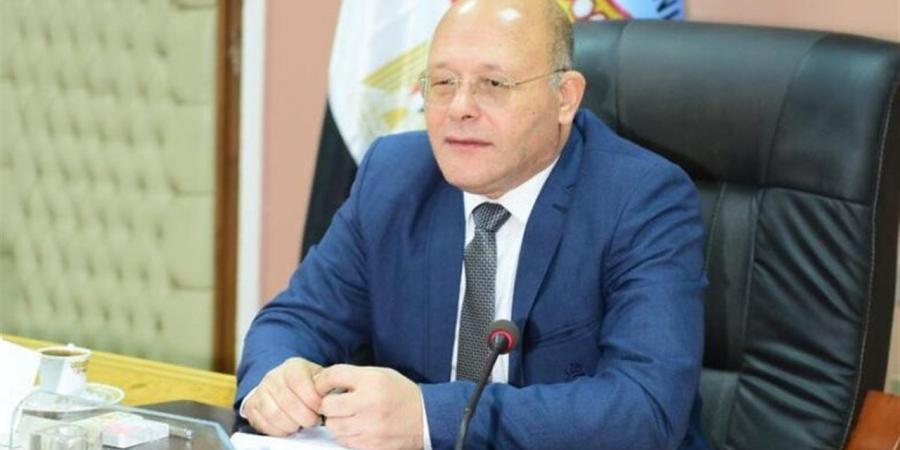 رئيس جامعة سوهاج: تطبيق اختبارات إلكترونيا بـ8 كليات.. ومركز متكامل يتيح امتحانا متزامنا لـ3200 طالب - أقرأ 24