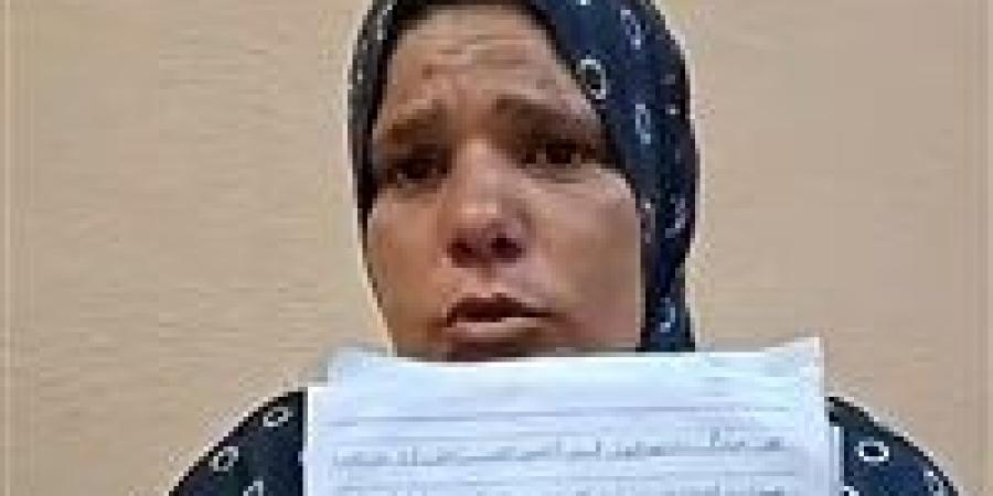 هدايا لاولاد ابني .. حقيقة فيديو سيدة الشنطة في ميكروباص القرين _الزقازيق -  أقرأ 24